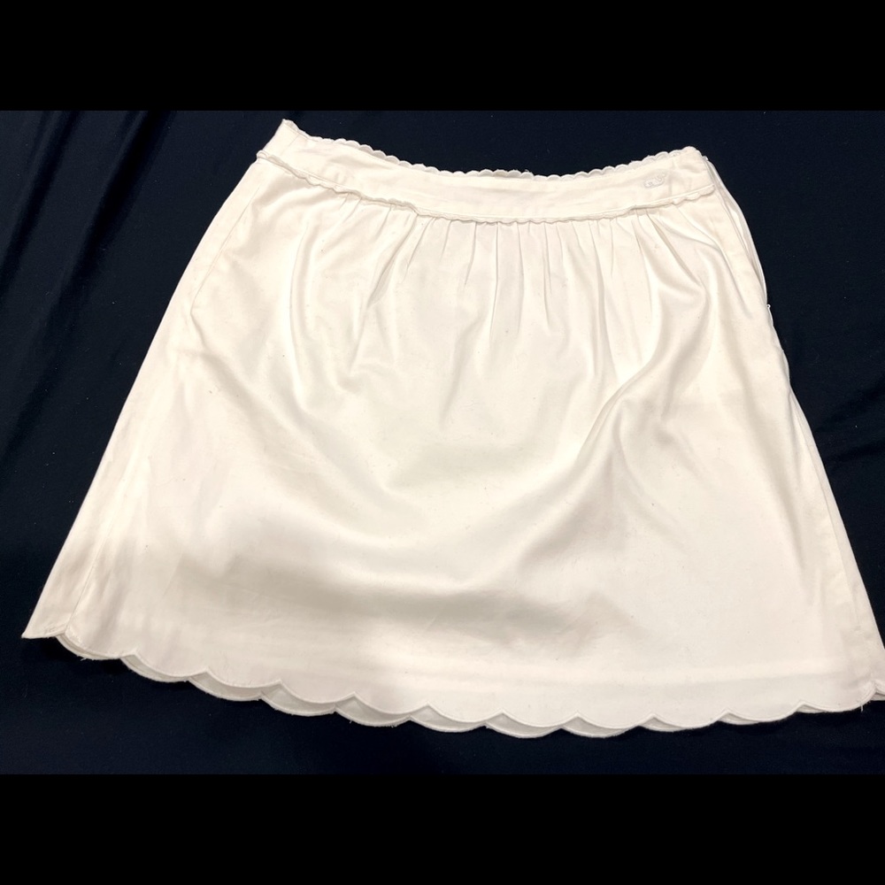 Vineyard Vines cotton scalloped, pleated skirt, size 4